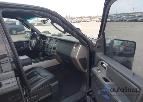 2016 Ford Expedition Xlt z USA, uszkodzony, nr VIN 1FMJU1HT9GEF42641